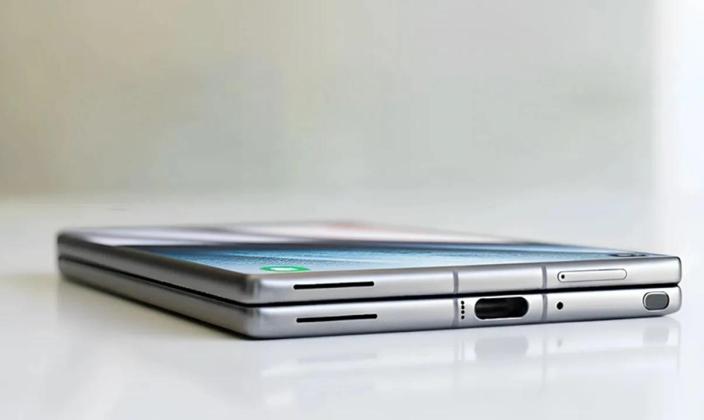 Bocoran Samsung Galaxy Z Fold 8: Bukan Sekadar HP Lipat!