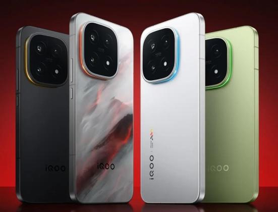 Revolusi Gaming Mobile: iQOO 15 Ultra Siap Meluncur dengan Kipas Pendingin Raksasa