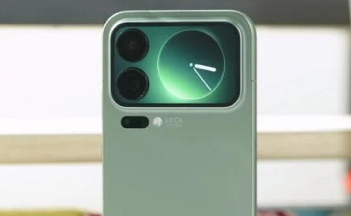 Xiaomi 17 Pro Meledak di Pasar, Pecahkan Rekor Penjualan Berkat Inovasi Layar Belakang