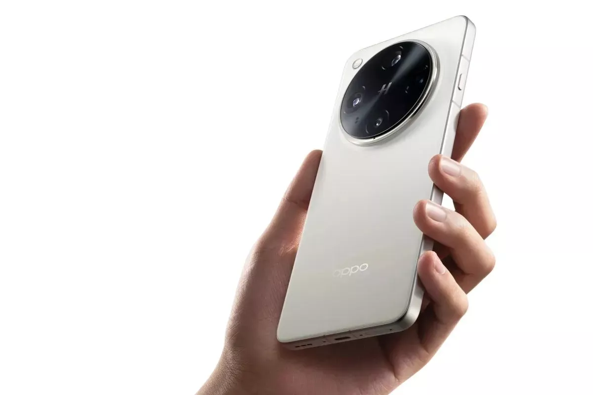 OPPO Find X9 Ultra Resmi Meluncur Global, Bawa Kamera 200 MP dan Chipset Snapdragon 8 Elite Gen 5