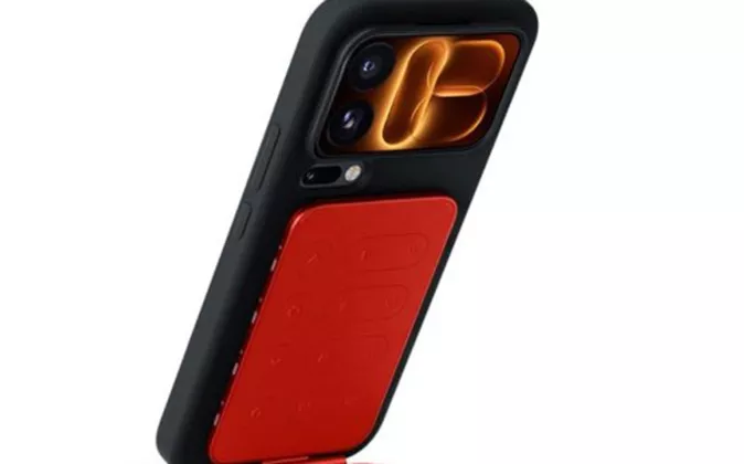 Xiaomi Rilis Pocket Guitar: Aksesori Magnetik Unik yang Sulap Ponsel Jadi Gitar Listrik