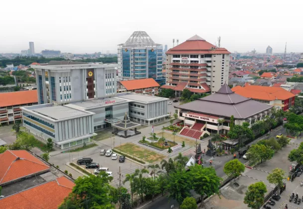 NGISIN NGISINI! Wakil Ketua Dewan DPM FIB Untag Surabaya Dipecat Gak Hormat, Diduga Lakukan Pelecehan Seksual