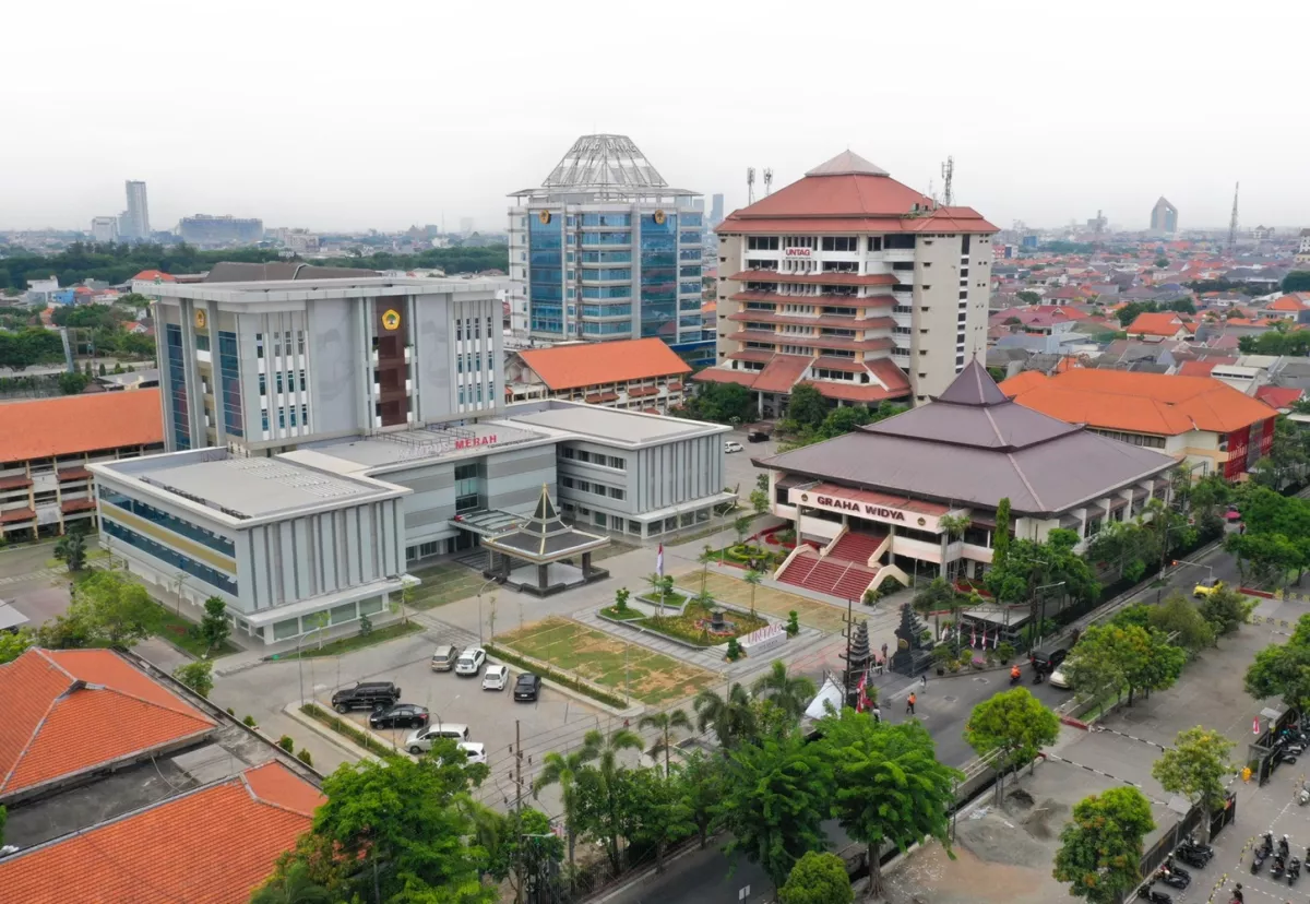 NGISIN NGISINI! Wakil Ketua Dewan DPM FIB Untag Surabaya Dipecat Gak Hormat, Diduga Lakukan Pelecehan Seksual