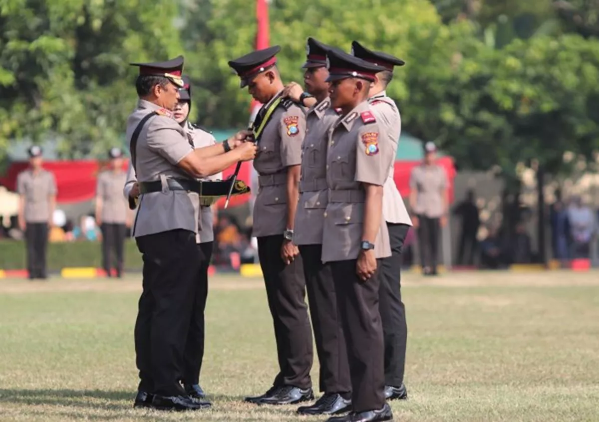 Kapolda Jatim Lantik 971 Polisi Bintara Remaja Berstandar Khusus Brimob