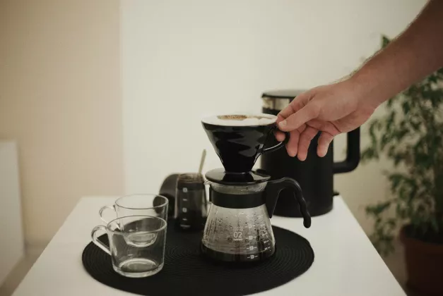 Trik Rahasia 'Bloom': Cara Bikin Kopi Hitam di Rumah dengan Rasa Berkelas Dunia