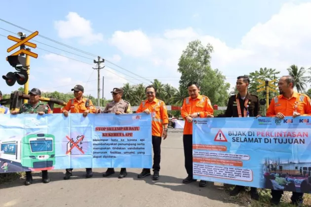 Lalu Lintas Rel Makin Padat, KAI Daop 6 Jogja Minta Pengendara Jangan Nekat Terobos Palang Pintu