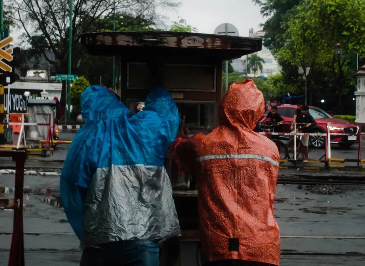 BMKG Rilis Cuaca DIY Senin 18 Mei 2026: Waspada Udara Kabur di Bantul, Sleman Siap-Siap Basah