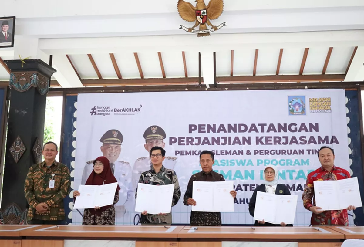 Targetkan Satu Sarjana di Setiap Keluarga Miskin, Pemkab Sleman Gandeng Puluhan Rektor di DIY