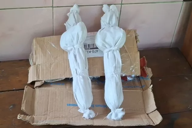 HEBOH Paket Pocong Mini di Kulon Progo, Polisi Selidiki: Teror atau Prank?