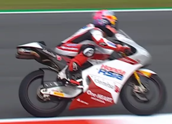 Sengit di Mugello, Pebalap Gunungkidul Veda Ega Finis Posisi Ke-8 Moto3 Italia 2026