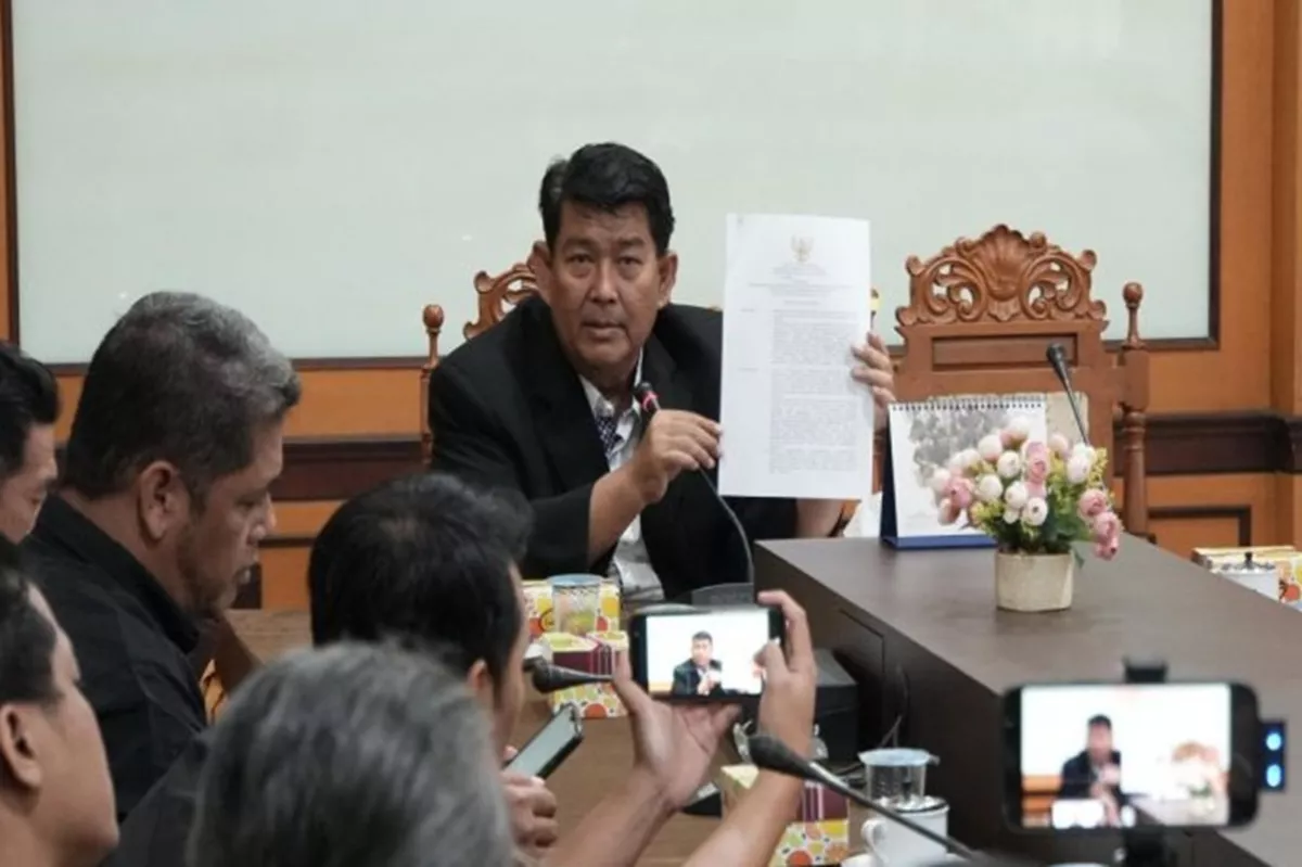 Gadaikan Motor Dinas hingga Pungli Sertifikat Tanah, Lurah Garongan Segera Dipecat Bupati