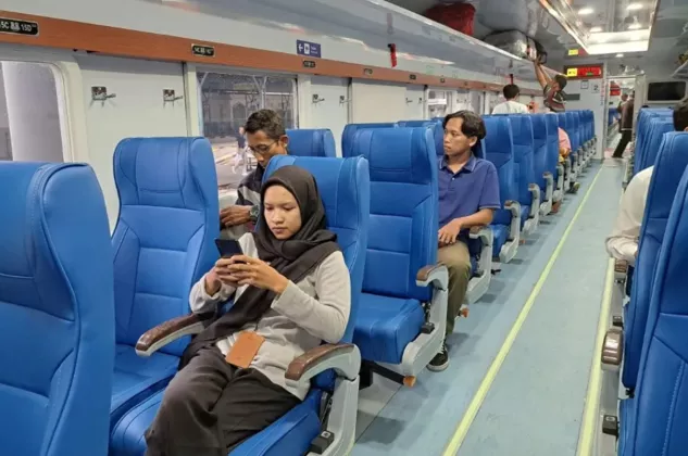 Naik Kereta dari Jogja Kini Lebih Nyaman, 21 Rangkaian New Generation Resmi Beroperasi