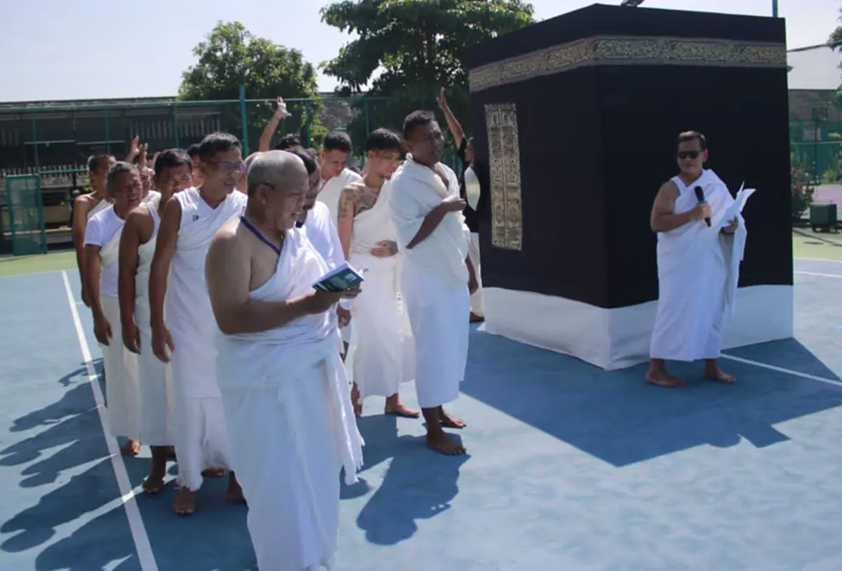 Suasana Syahdu LP Wirogunan: Saat Gema Talbiyah dan Isak Tangis Ratusan Napi Berpakaian Ihram Pecah