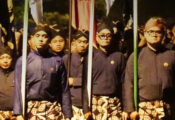 Malam 1 Suro di Jogja, Mubeng Beteng 2026 Digelar Gratis: Ini Aturan Pesertanya