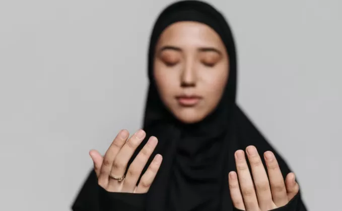 Sambut 1 Muharram 1448 H, Ini Teks Doa Akhir dan Awal Tahun Lengkap Arab Latin Artinya