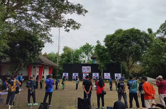 Mengalihkan Penat ke Papan Target: Olahraga Panahan Kini Jadi Tren Gaya Hidup Rekreasi di Jogja