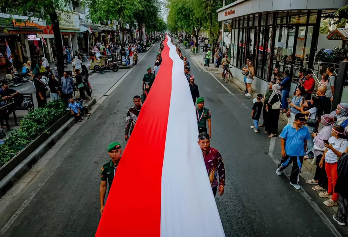 Rahasia Angka 481 Meter Bendera Merah Putih yang Diarak Seribu Orang di Malioboro