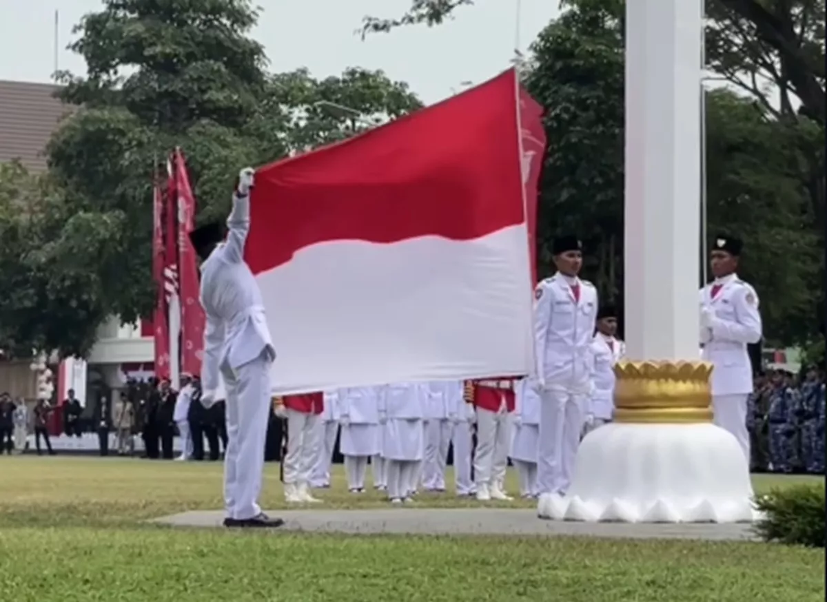 Detik-Detik Pengibaran Bendera HUT Ke-81 RI di Yogyakarta: Anggun, Khidmat, dan Menyentuh Hati