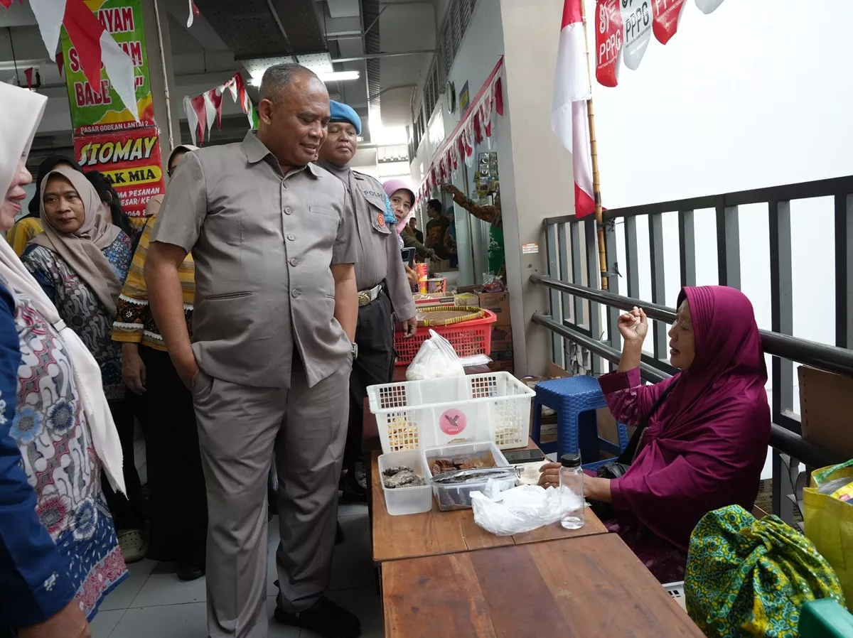 Bupati Sleman Minta Pedagang Tak Takut Lapor Jika Kualitas Pengelolaan Pasar Godean Buruk