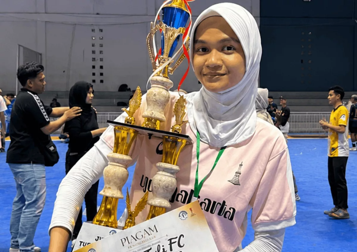 Keterbatasan Bukan Penghalang, Mahasiswi Tuli UNU Jogja Sabet Juara Futsal Nasional