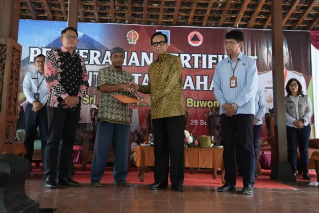 Belasan Tahun Menanti Warga Korban Merapi Akhirnya Kantongi Sertifikat Tanah Huntap