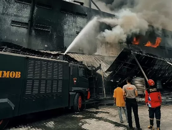 Dua Karyawan Tewas di Lantai Tiga, 100 Motor Hangus: Ini Fakta Kebakaran Hebat Trans Home Sleman