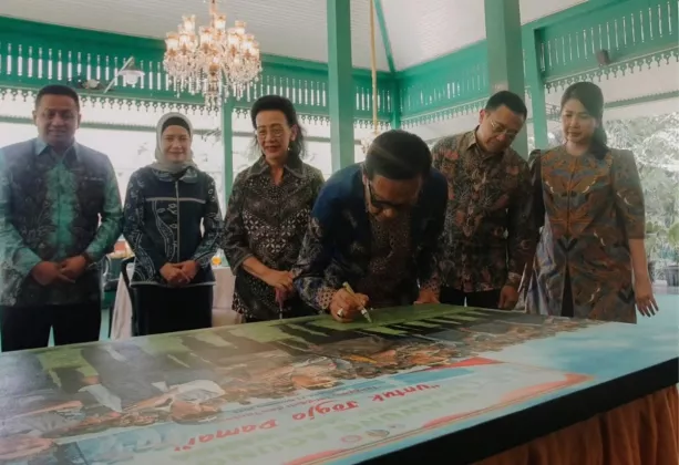 Sowan ke Keraton Kilen, Kapolda DIY Baru Minta Petunjuk Sri Sultan Agar Tak Salah Jalan