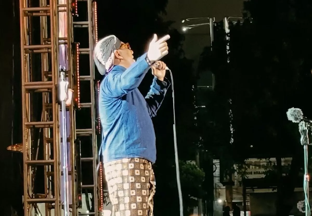 GKR Hayu dan Rio Febrian Guncang Lapangan Denggung, Malam Puncak Karang Taruna Fest 2026 Pecah