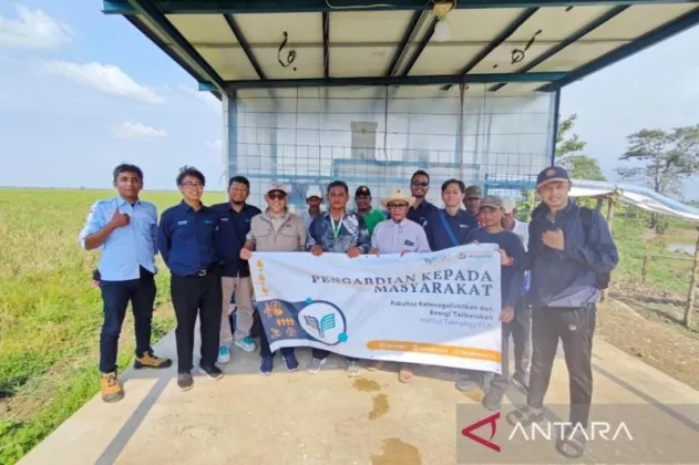 Modernisasi Pertanian Karawang Dimulai! ITPLN Pasang Pompa Irigasi Tenaga Surya, Petani Hemat Biaya Selamanya
