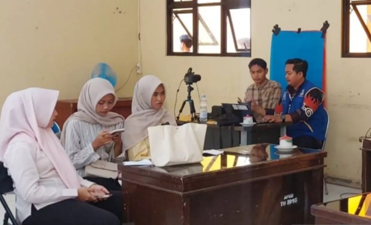 KTP Baru Wajib Punya! 64.842 Remaja Bekasi Jadi Target Buruan Disdukcapil