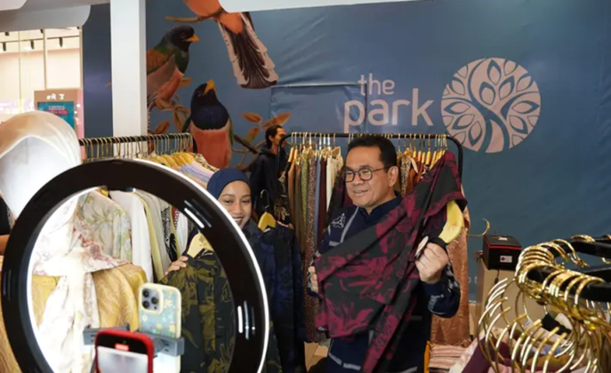 Tampil di Spesial Harbolnas 12.12, Mendag Ikut Jualan Pakaian di Acara Shopee Live 