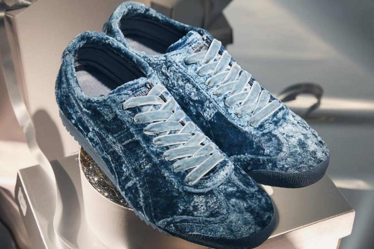 Sepatu Onitsuka Mexico 66 SD Velvet Gunakan Bahan Beludru Premium Jepang