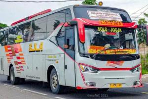 Melihat Tampilan Bus Eka Mira Prima Sentosa dan Sugeng Rahayu Group 060438