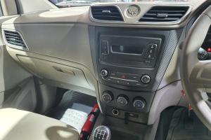 Melihat Wuling Fomo Max, Truk Pikap yang Dimodifikasi Food Truck Untuk Dagang Kopi 100134