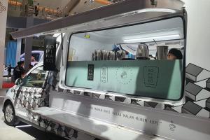 Melihat Wuling Fomo Max, Truk Pikap yang Dimodifikasi Food Truck Untuk Dagang Kopi 100157
