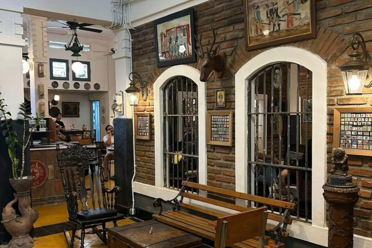 Menikmati Bakoel Koffie Cikini, Rekomendasi Tempat Kopi di Jakarta dengan Konsep Klasik 061815
