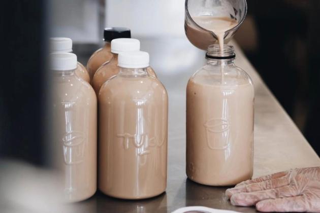 Kopi Susu Gula Aren Tuku yang Kini Mendunia Sampai Belanda 