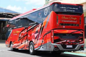 PO Sinar Dempo Rilis Bus Skylander F22 Vision 8 Touring Bermesin Mercedes Benz OF 1623 044403