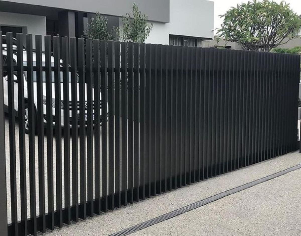 Inspirasi 5 Desain Pagar Rumah Minimalis 2025 yang Cocok untuk Hunian Modern
