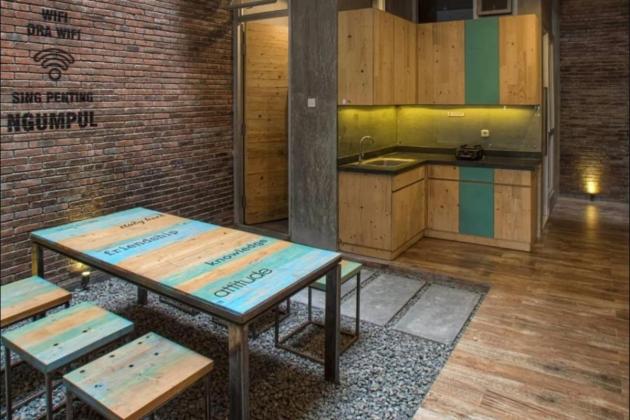 Desain Rooftop Multifungsi dan Unik Versi Kosan Minimalis Surabaya