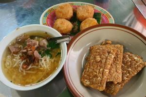 Soto Triwindu, Rekomendasi Kuliner Solo yang Menyajikan Kenikmatan Sejak 1939 045727