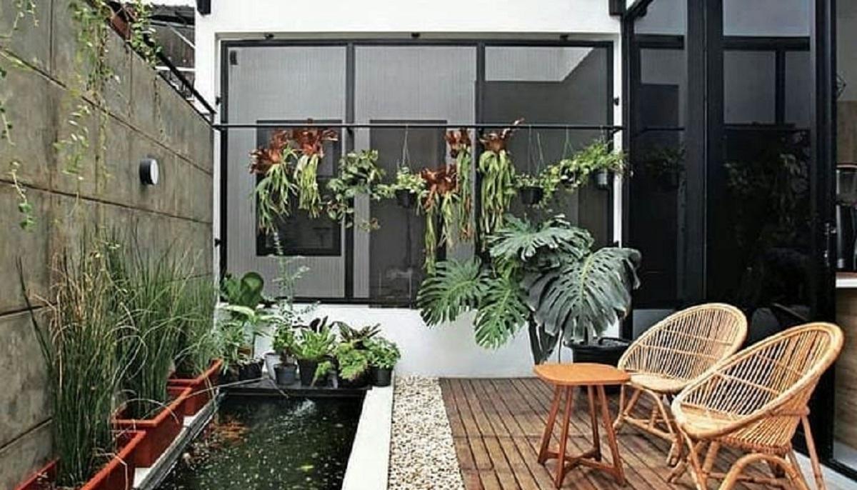  5 Inspirasi Teras Belakang Rumah Minimalis, Cocok Buat Healing di Rumah