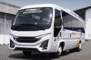 Gaya Baru Jetbus 5 Jumbo Karoseri Adiputro, Tampil Futuristik dan Canggih