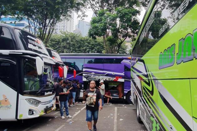 Tips Memilih Bus Pariwisata Aman dan Nyaman