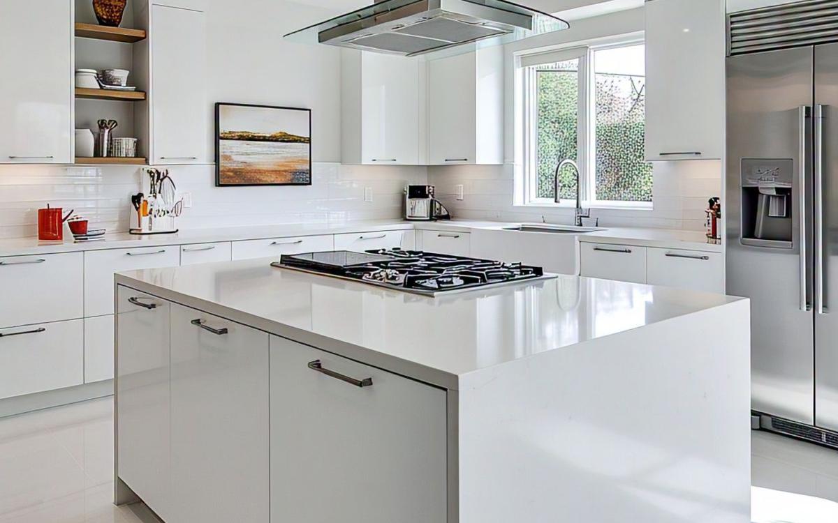 5 Inspirasi Desain Kitchen Set Modern: Upgrade Dapurmu Jadi Lebih Stylish dan Nyaman!