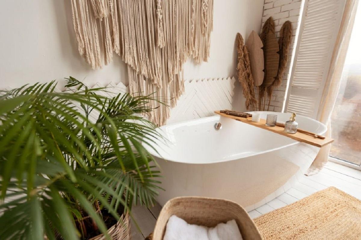 5 Ide Kamar Mandi dalam Kamar Tidur yang Tampil Mewah dan Nyaman
