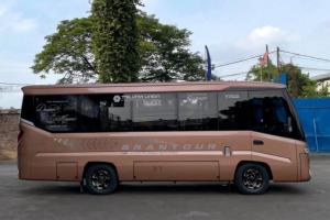 Neo Grantour, Microbus Trijaya Union yang Tampil Beda dan Punya Headroom Tertinggi 125350