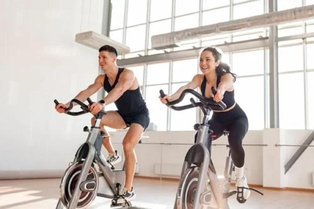 Tetap Bugar dari Rumah, Ini 5 Alat Gym yang Wajib Dimiliki