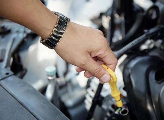 7 Cara Merawat Mobil Diesel Biar Awet Puluhan Tahun