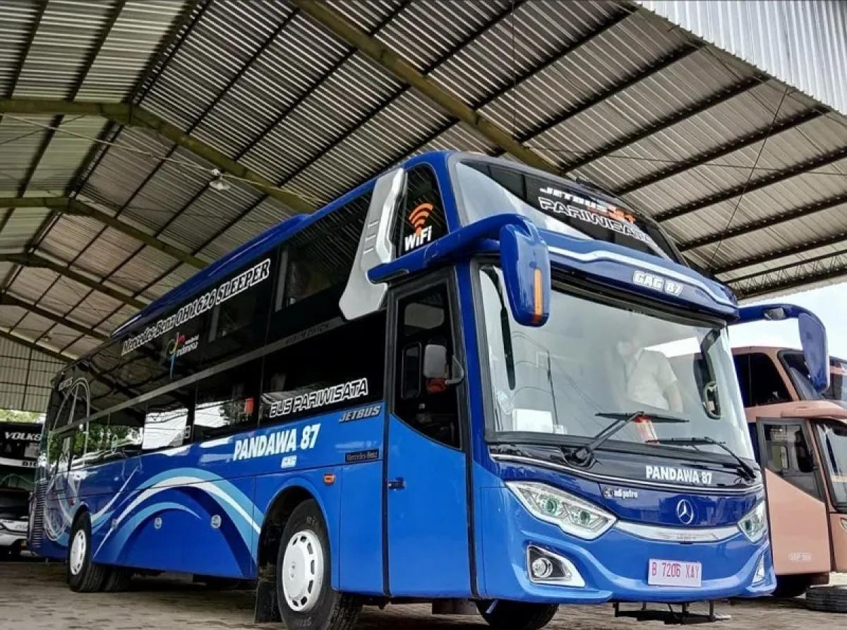 Jetbus 3 Adiputro: Bus Premium Karya Anak Bangsa yang Jadi Favorit Operator Pariwisata